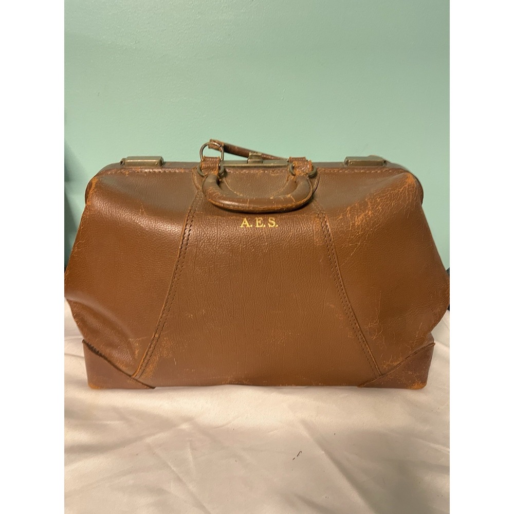 Vintage‎ Leather Doctors Bag With Brass Hardware & Handle